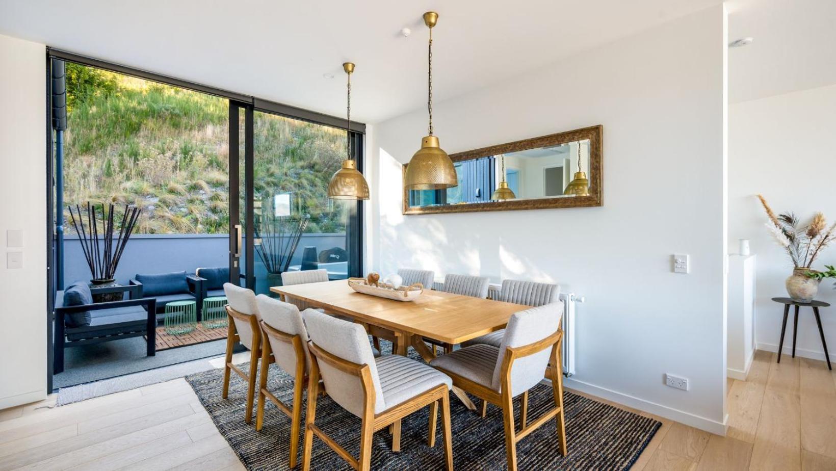 Villa The Tiers- Hot Tub- Ac- Bbq- Free Parking Distretto di Distretto di Queenstown Esterno foto